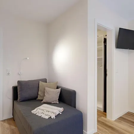 Apartment Strandnahe Mit Terrasse, Jugendglueck,