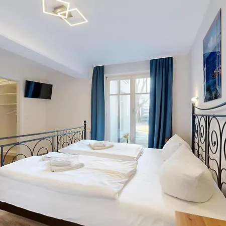 Strandnahe Mit Terrasse, Jugendglueck,