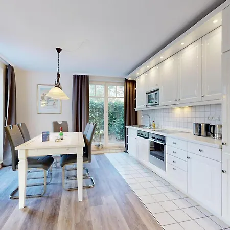 Strandnahe Mit Terrasse, Jugendglueck, Апартаменты Остзебад Бинц